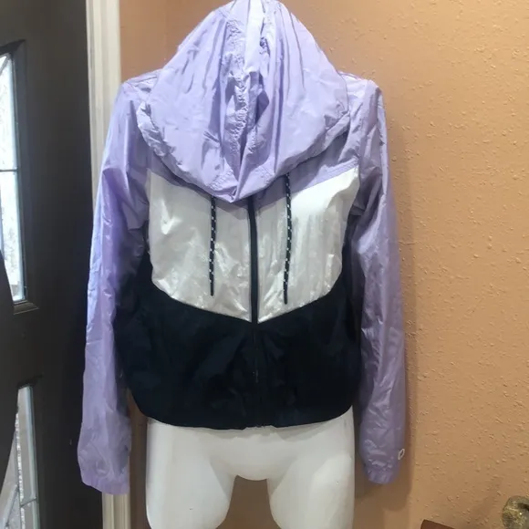 Abercrombie and Fitch multi color full zip jacket - Image 3