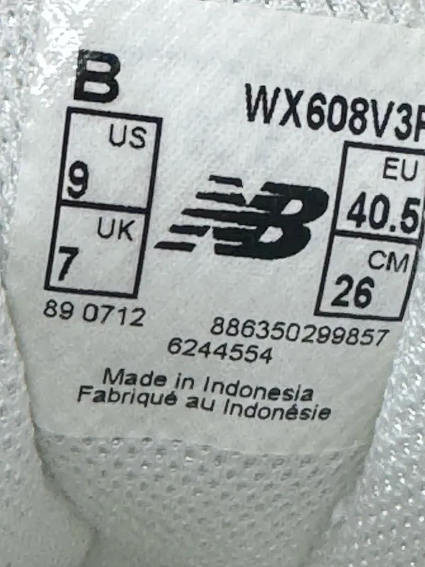 New Balance 608V3 Walking Training Sneakers Size 9B - Image 9