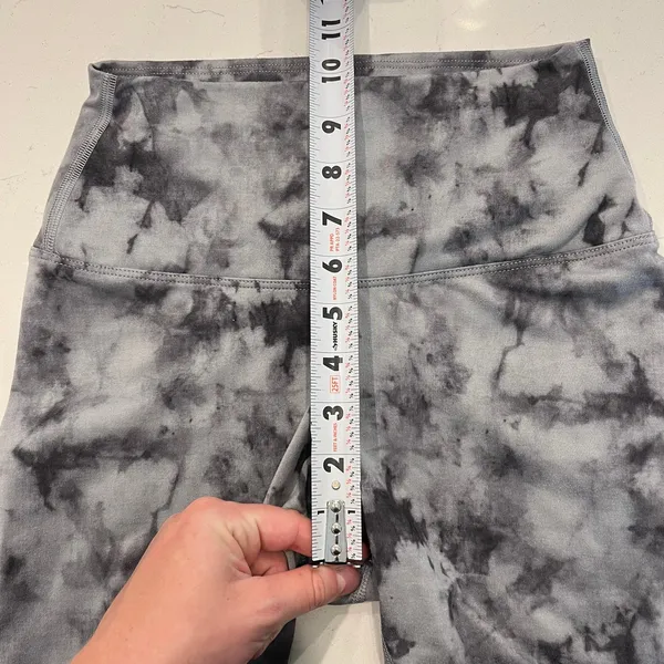 NOBULL Gray and Black Women's Leggings Size XS - Image 7