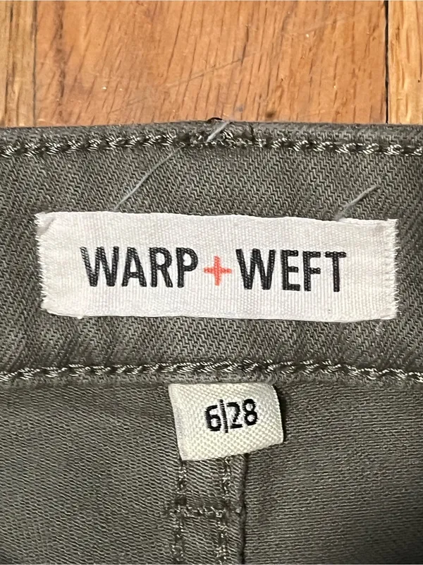 Warp + Weft Gray Star-Print Wide Leg Jeans - Image 4