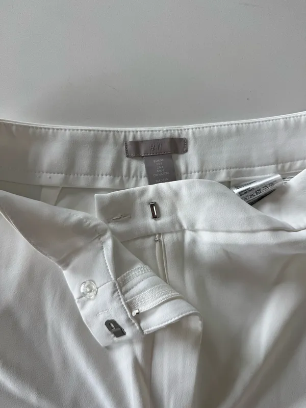 H&M White Pants - Image 3