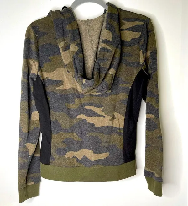 Pink Victoria’s Secret Camouflage Zip Up Hoodie Sz XS - Image 3