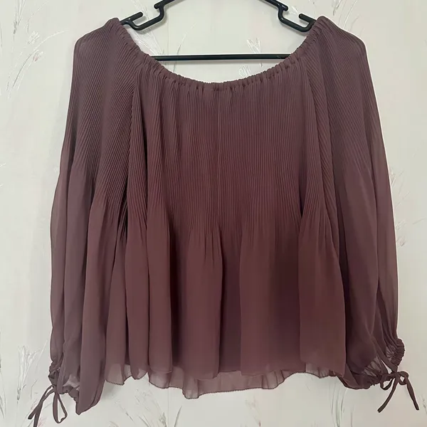 Wilfred Talence Off the Shoulder Pleated Blouse - Image 4