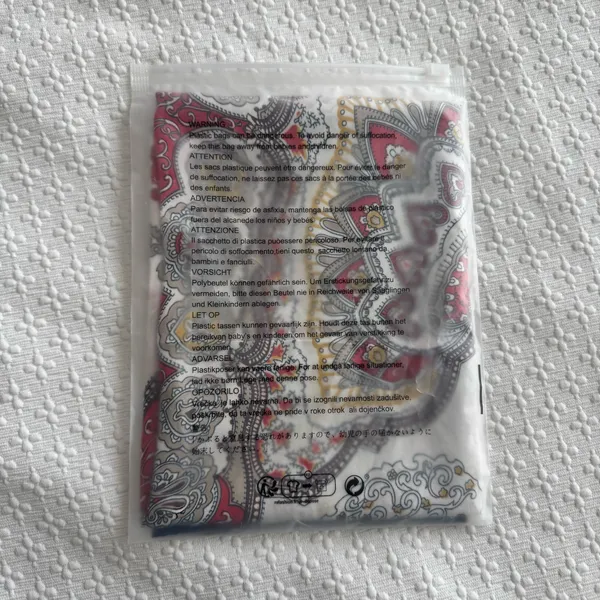 RIIQIICHY Paisley Multicolored Satin Silk Scarf 27.5" - Image 4