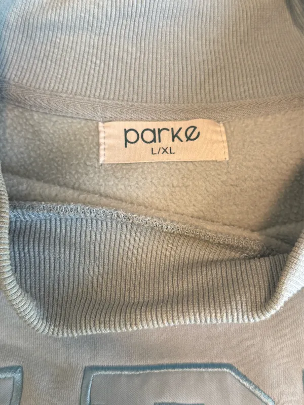 PARKE Mockneck Sweatshirt - Image 5