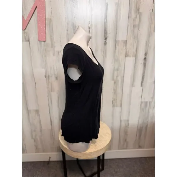 Maurices 24/7 Black Scoop Neck T Shirt Size Medium Stretch Basic Short Sleeve Te - Image 4