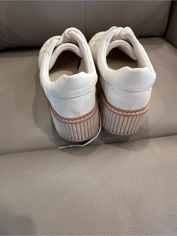DV by Dolce Vita White Leather Platform Sneakers with Tan Trim - Image 3