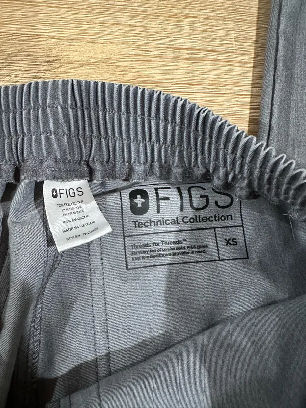 Figs pant scrubs in graphite technical collection in XS - Image 3