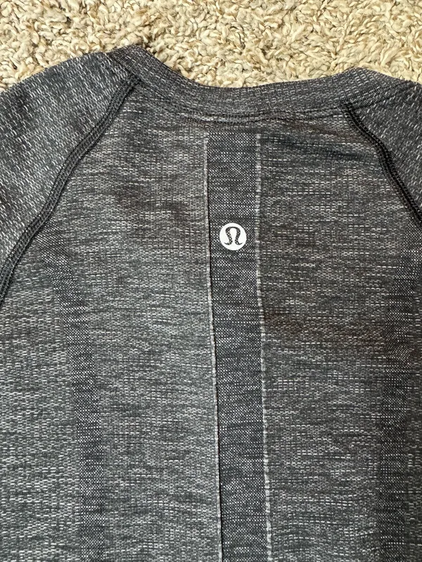 Lululemon Swiftly Speed Long Sleeve - Image 4