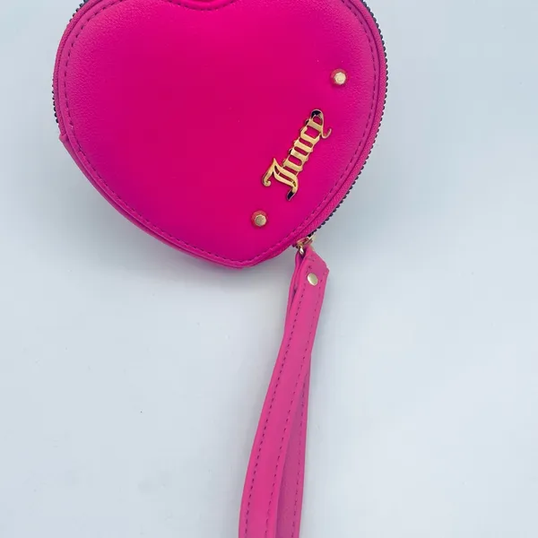 JUICY COUTURE Heart Wristlet - Image 4