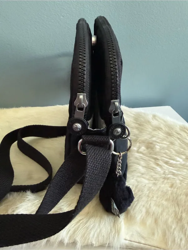Kipling Keefe Black Crossbody Bag - Image 4