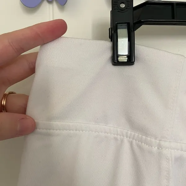 NWOT Adrienne Vittadini women’s white tennis golf athletic stretch‎ skort large - Image 2