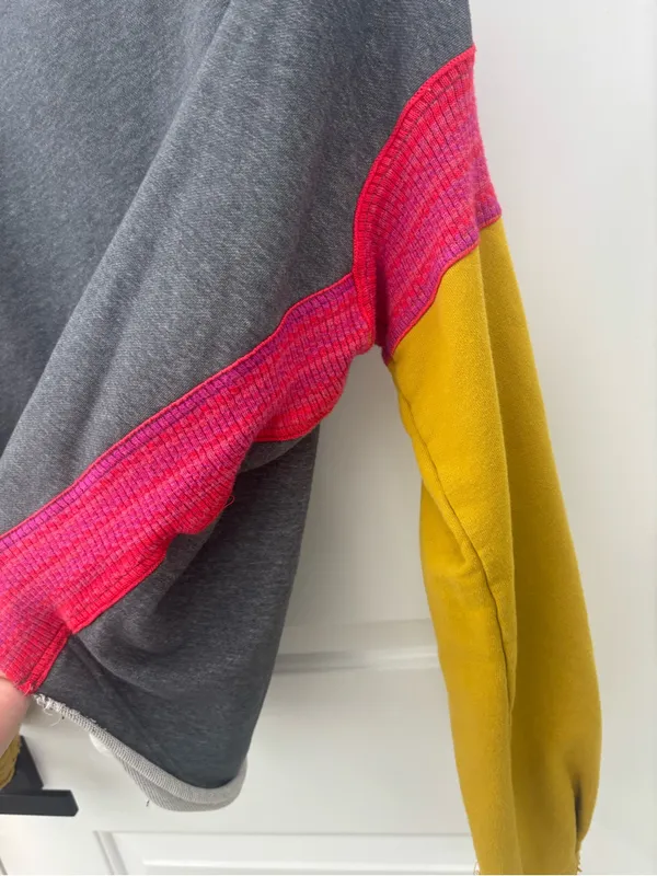 Natural life knit trim sweatshirt - Image 4