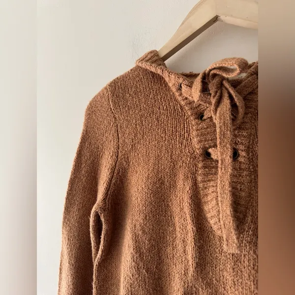 Hollister Women's Fair Isle Sweater Hoodie Lace Up‎ V Neck - Image 2