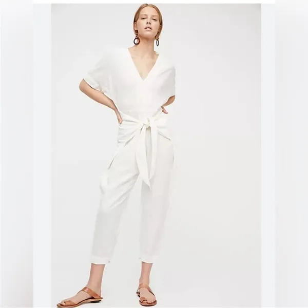 Free People ‘Shining Sun’ Front Waist Tie Linen Blend V Neck Jumpsuit Small - Image 4