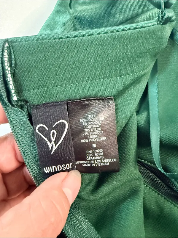 Windsor Satin Emerald Green Ruched Mesh-Inset Mini Dress - Image 6