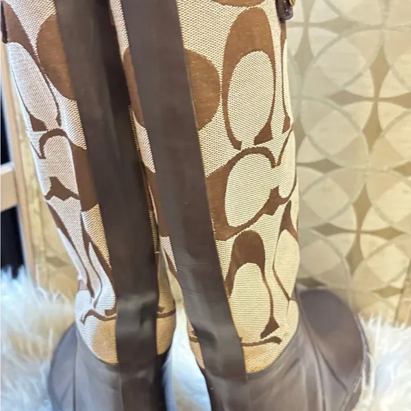Coach Women's Brown Rain Boots - Image 3