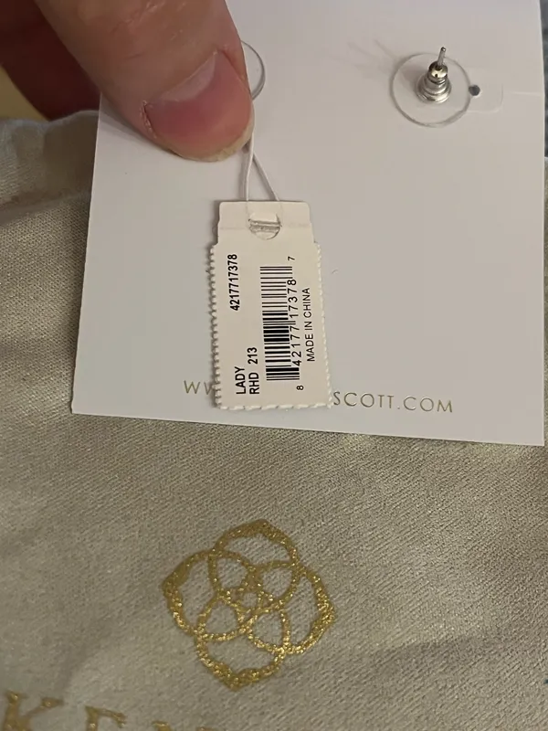 New Kendra Scott Lady Earrings  - Image 5
