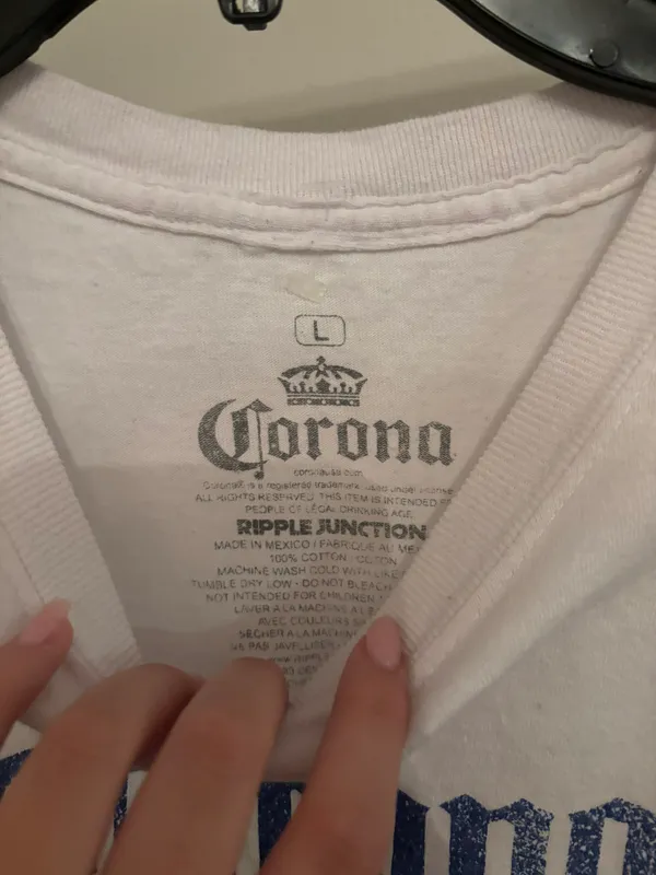 corona t - Image 3