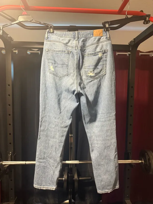 American Eagle Outfitters Mom Jeans - Image 5
