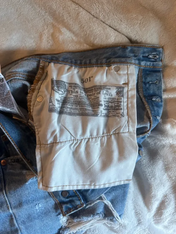 Levi’s 501 Shorts - Image 5