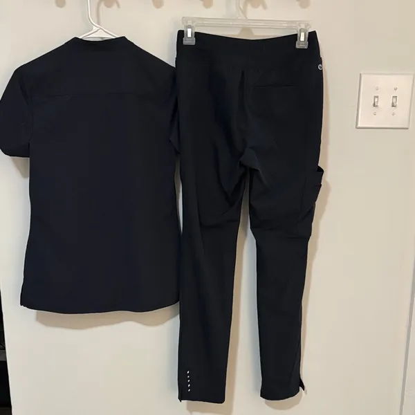 Barco Uniforms Gray Scrub Set Size XS - Image 5