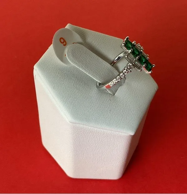 Bomb Party RBP5937 “Shine Your Lights” LC Emerald on Rhodium Size 6 Ring NWT - Image 2