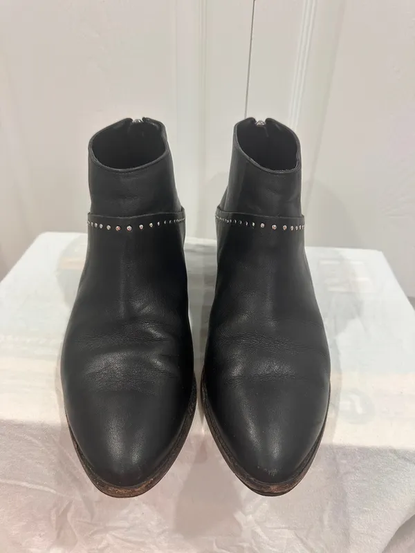 Thursday Boot Co. Downtown Black Studded Leather Ankle Booties Size 8.5 - Image 5