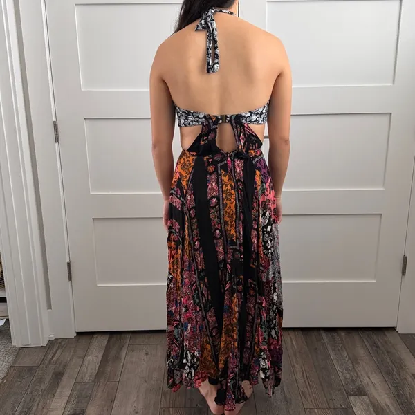 Free People Boho Floral Halter Maxi Dress in Black/Coral Cutouts Size 2 - Image 3