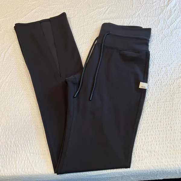 Vuori daily split flared pants S women vw4111 - Image 2