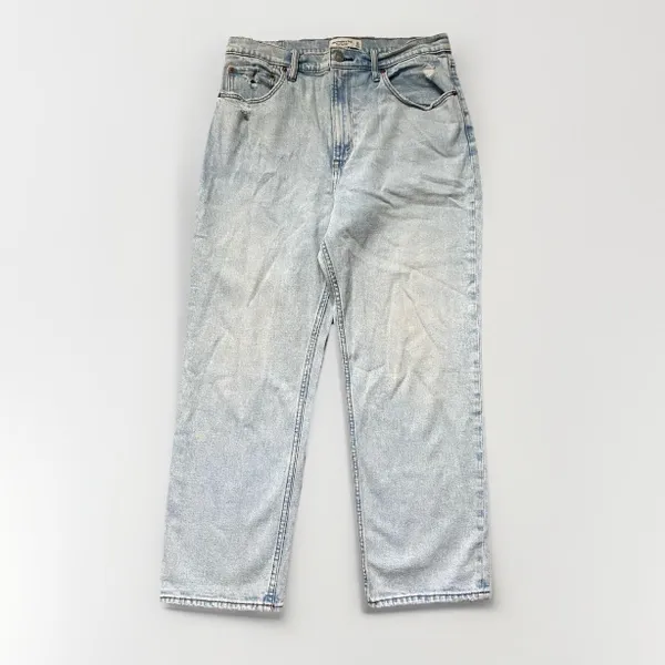 Abercrombie & Fitch Ankle Straight Ultra High Rise Jean Light Wash Distressed 32 - Image 2