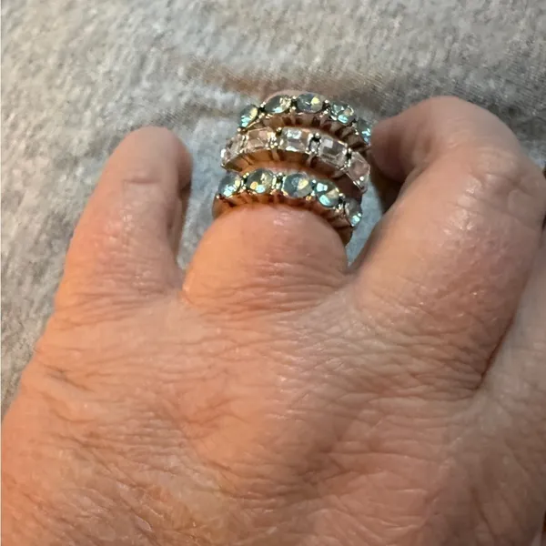 Silver Women's Ring Set NWT - Image 4