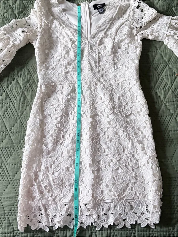 Vici Dolls White Lace Bell Sleeve Mini Dress Size Medium - Image 6