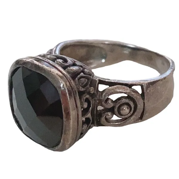 VTG 925 Sterling Silver Faceted Onyx Scroll Filigree Ring Size 6.75 Wide Band - Image 6
