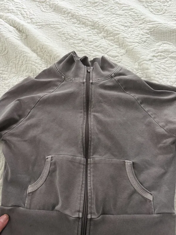 Skims brown boyfriend fleece track sweatshirt size medium - Image 3