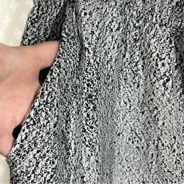 Lululemon‎ Black White Speckled Ready To Rulu pants - Image 3