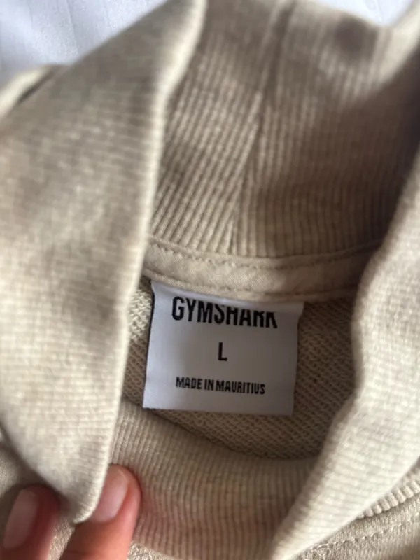 Gymshark Cropped Sweatshirt - Image 2
