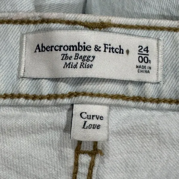 Abercrombie and Fitch The Baggy Mid Rise Jeans Women’s 00/24 - Image 3