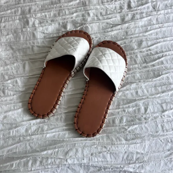 Sandals White Size 7 - Image 2