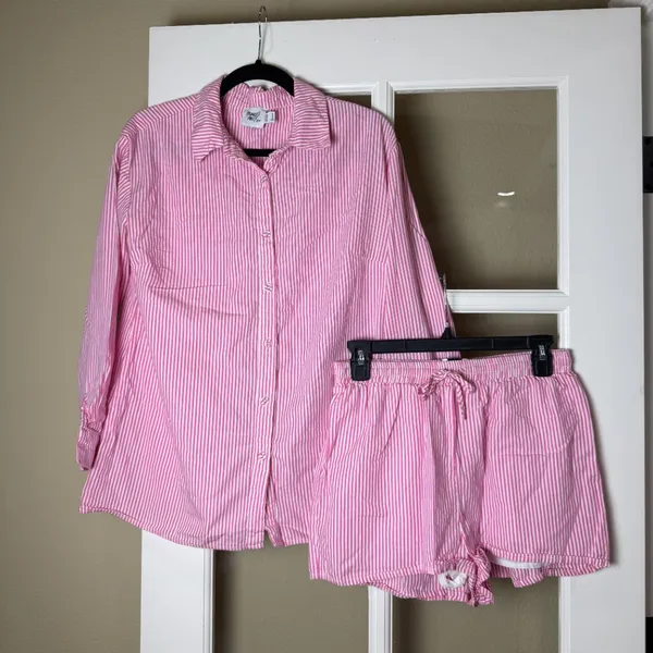 PRINCESS POLLY Pink Striped 2 Piece Set Boxer Shorts & Button Up Size 2 Small - Image 2