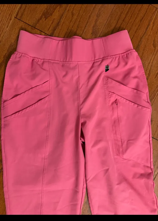 Climate Right by Cuddl Duds Pink Scrub Joggers - size Small. Pockets in front that includes 2 additional pockets. Gently warn & excellent condition. Measurements approximately 13” waist x 11” rise x 39” long. Non-smoking home. priced to sell at as is condition. Don’t like my price, make reasonable offer! And thank you for checking my closet. - Image 2