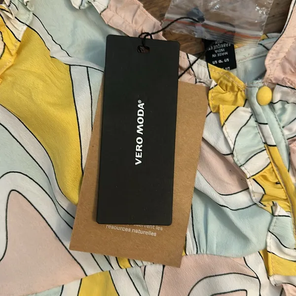 NWT Vero Moda Mini Sundress size Small (short frill) - Image 2