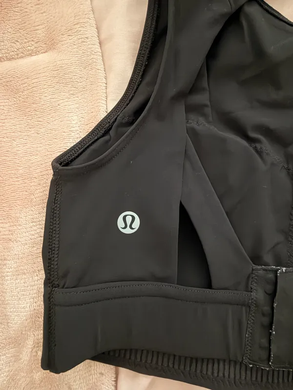 Lululemon sports bra  - Image 3