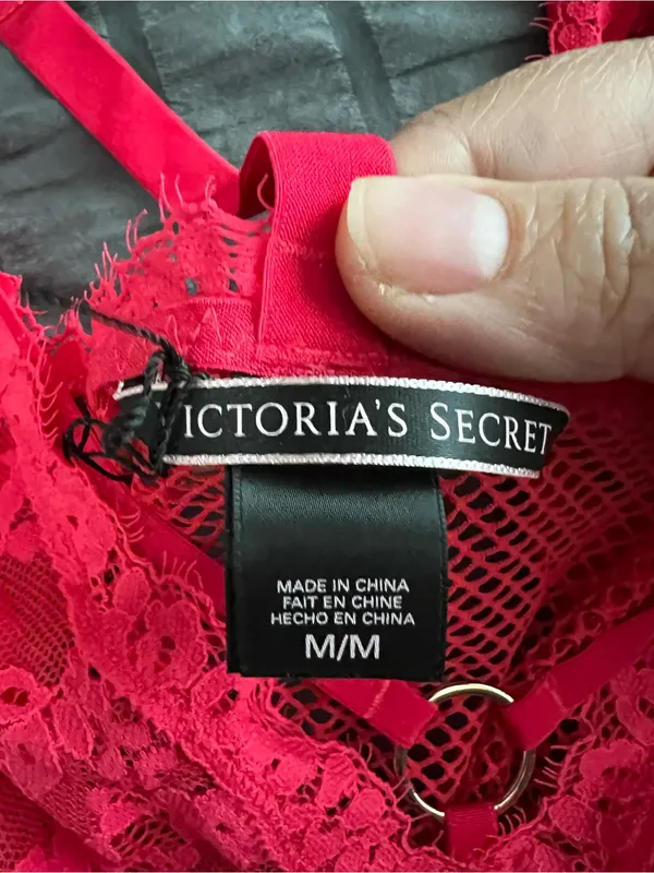 Victoria’s Secret Red Unlined Lace And Mesh Harness Lingerie - Image 8