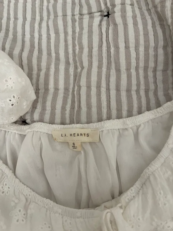 PacSun LA Hearts Cropped Eyelet Top - Image 4