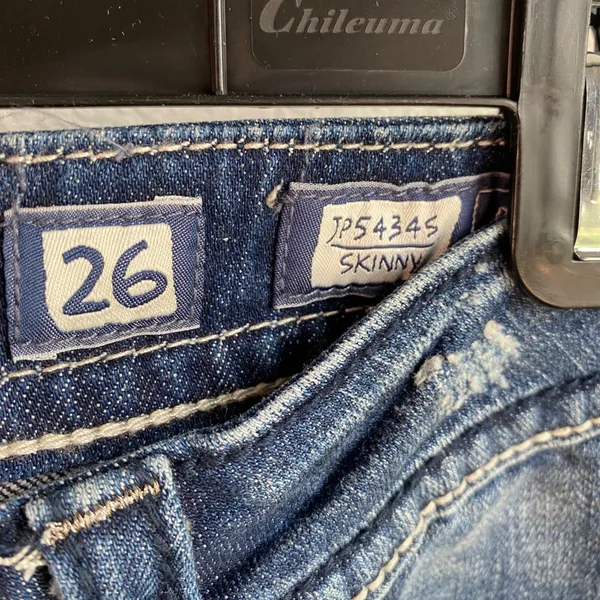 Miss Me Jeans Women's Size 26 Skinny style Denim Embellished‎ flap Pockets - Image 4
