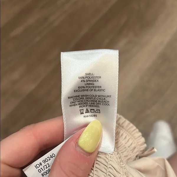 Express Cream Strapless Top - Image 4