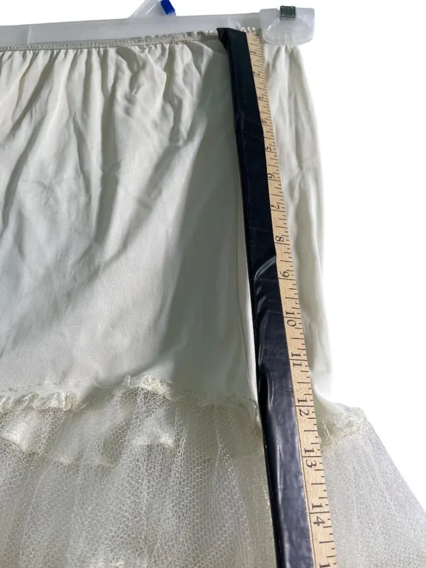 Vintage White Tiered Lace Skirt With Elastic Waist Tulle Layers And Flowy Design - Image 6