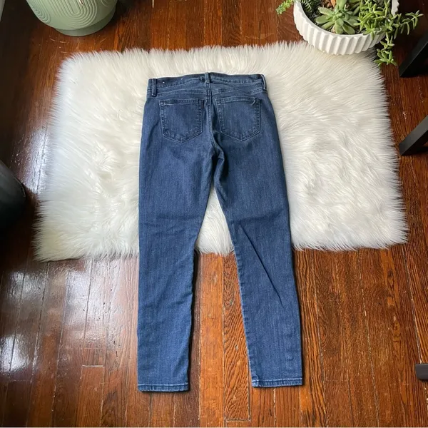 LOFT modern skinny jeans dark wash button hem - Image 8
