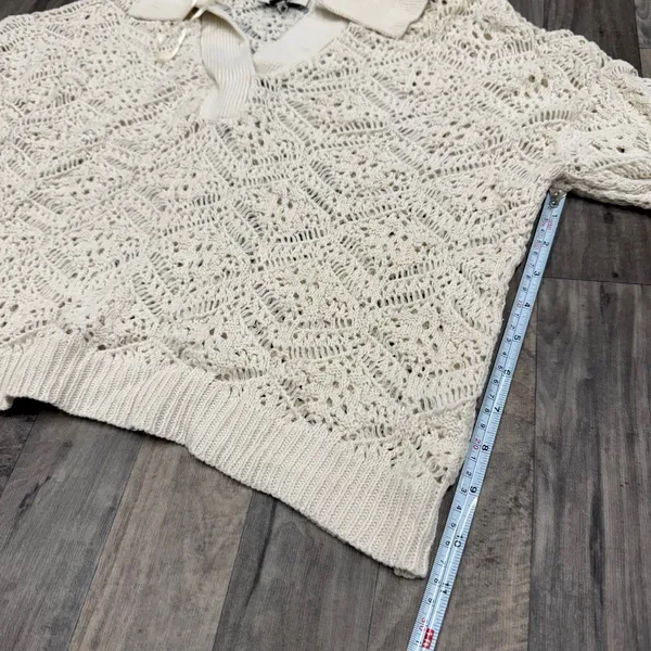 Cream crochet knit collared pointelle sweater Size M - Image 3